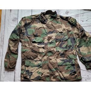 US Army Mens Woodland Camo Combat Field Jacket Sz Large Regular Green